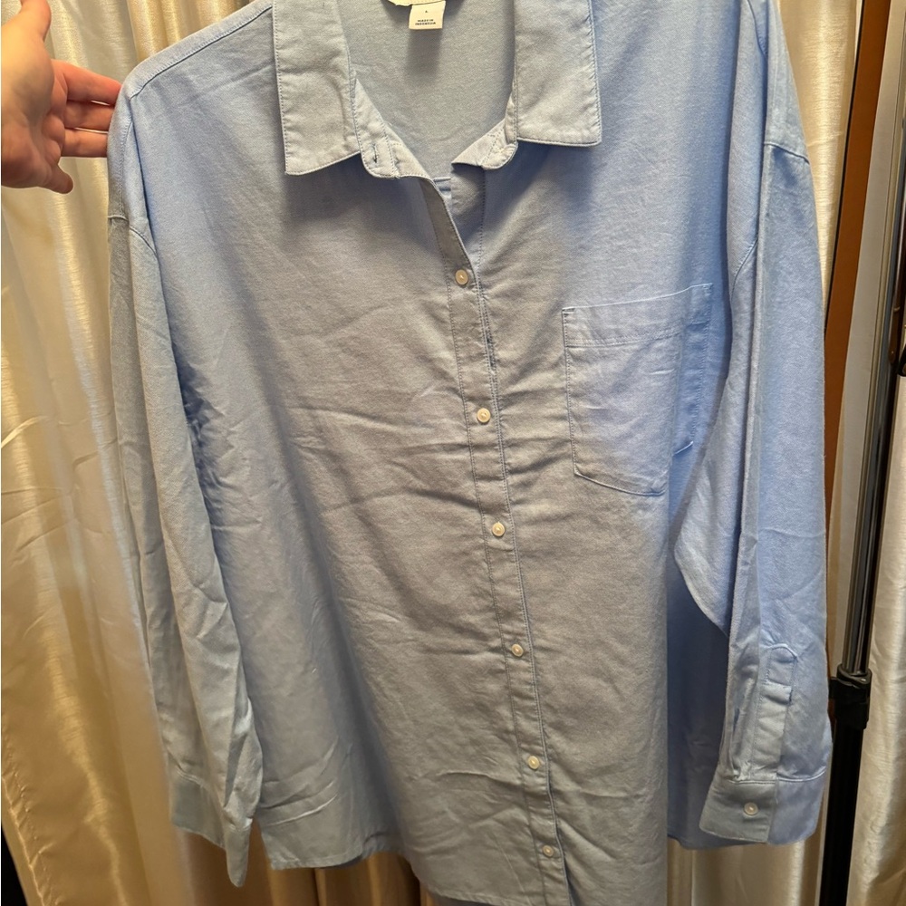 Old Navy Boyfriend Fit Button Down Shirt